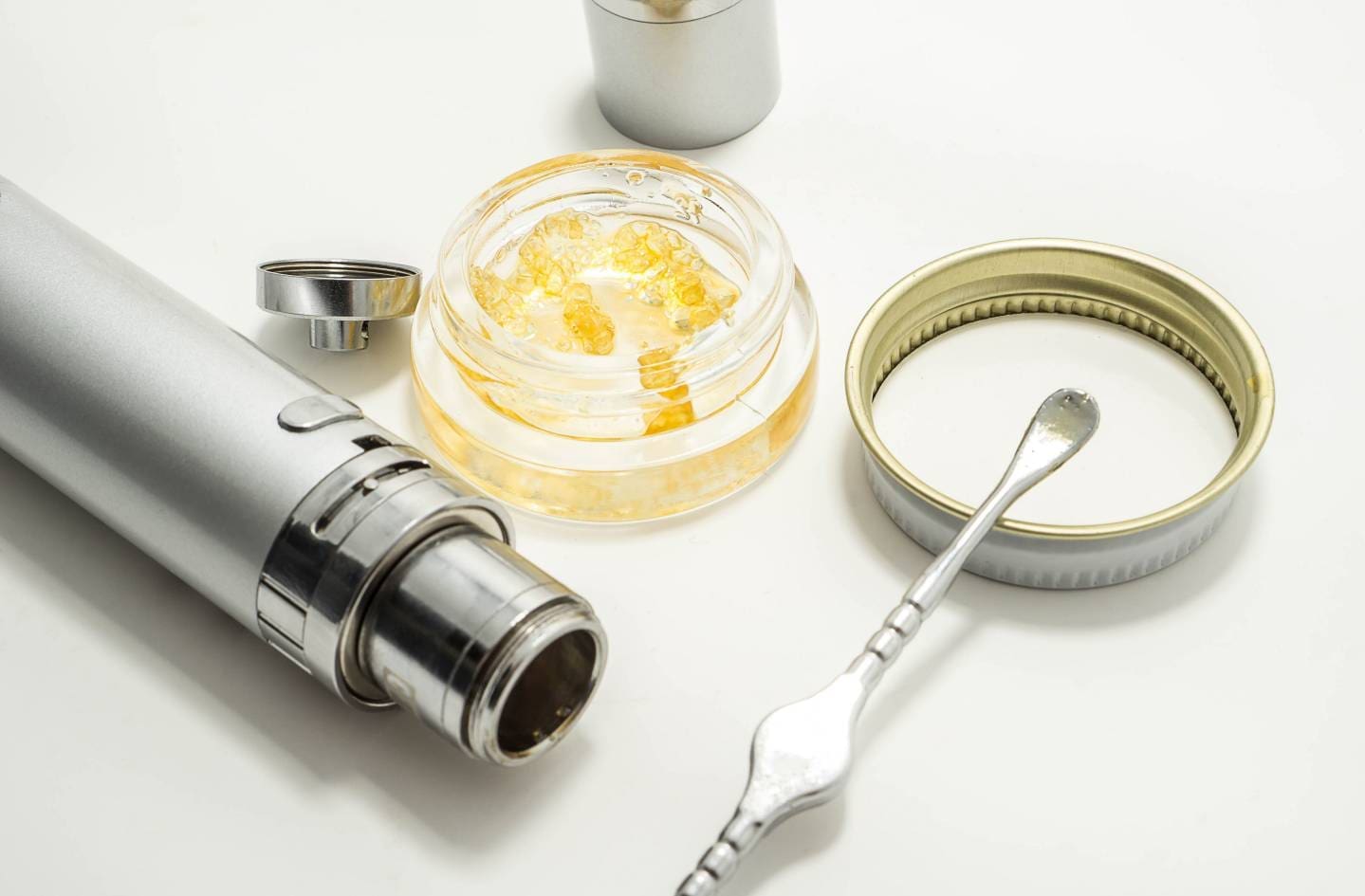 Different Types of Concentrate Vaporizers 4 Different Types of Concentrate Vaporizers 3