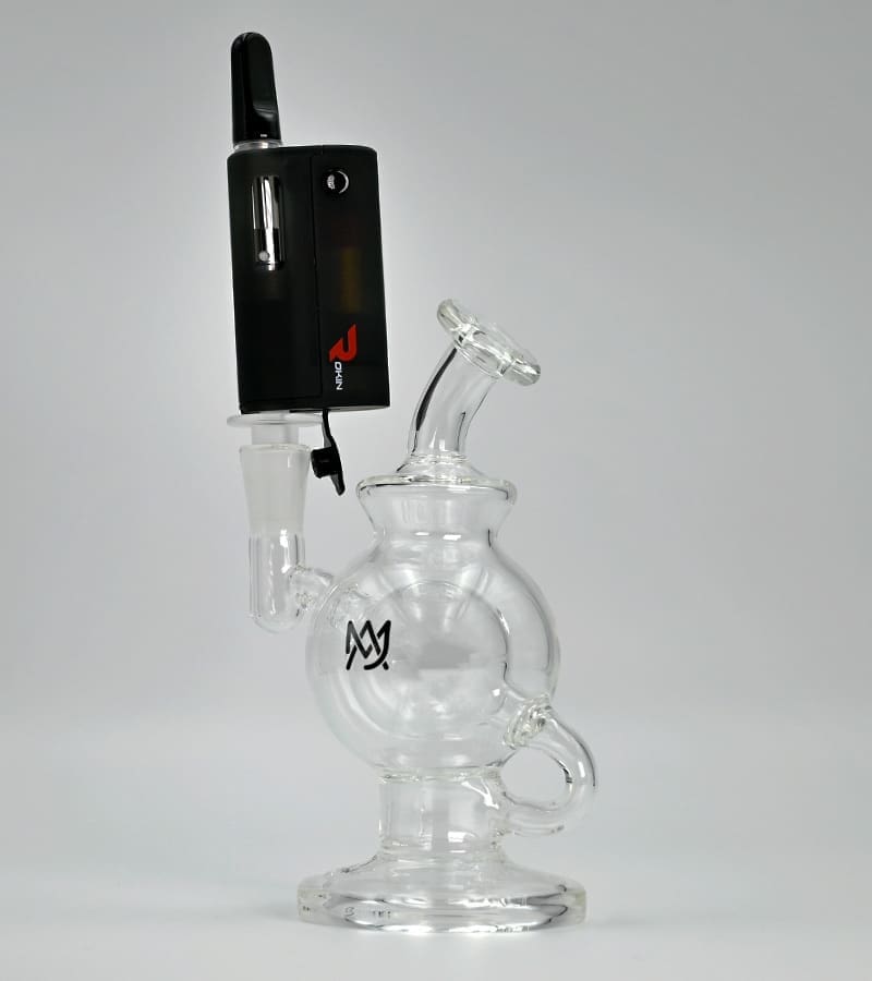 Minitank.rig.black Mini Tank 2.0 attached to a rig