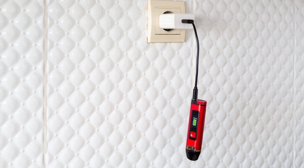 How to Charge a Vape: Complete Guide 1